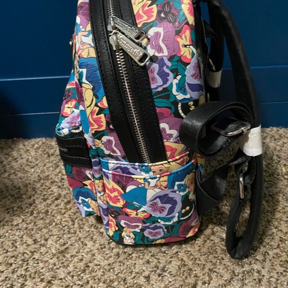 Loungefly Alice Flower AOP Cheshire smile backpack NWT - Picture 4 of 5